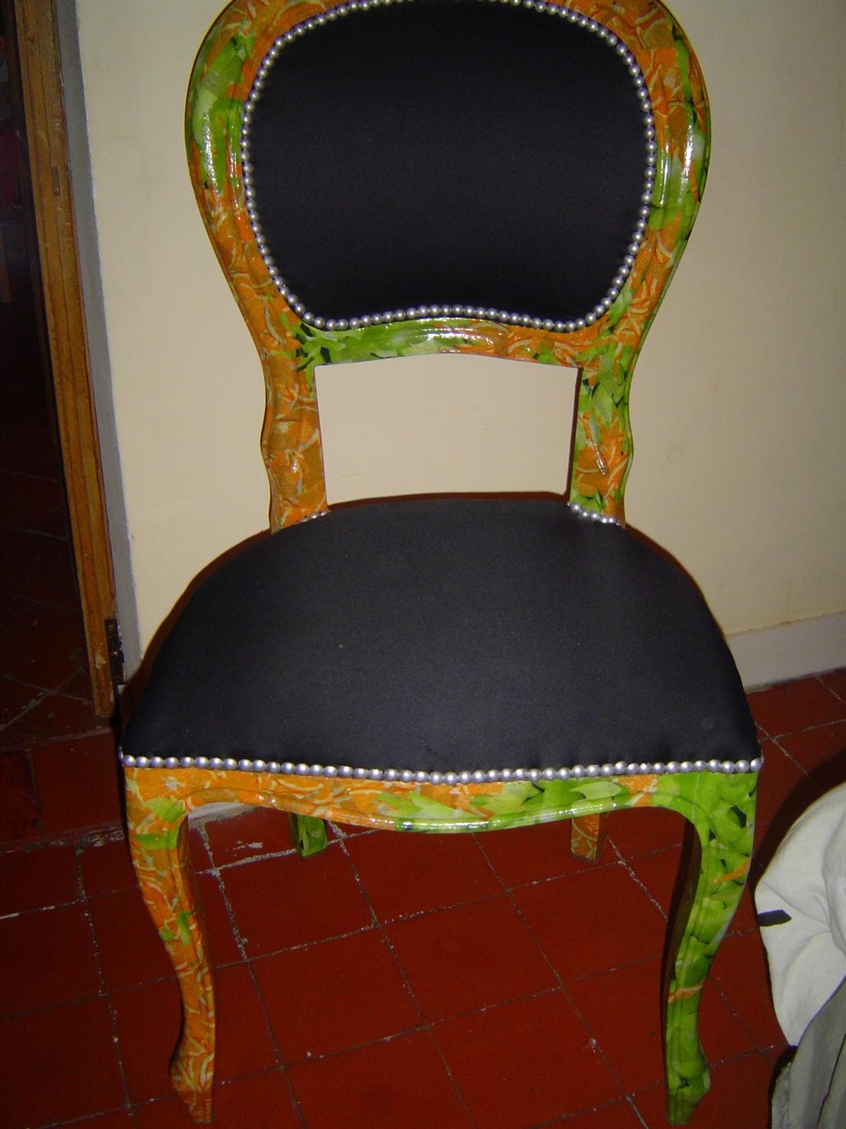 Chaise stratifiée, Chaise + décor stratifié (décollage)