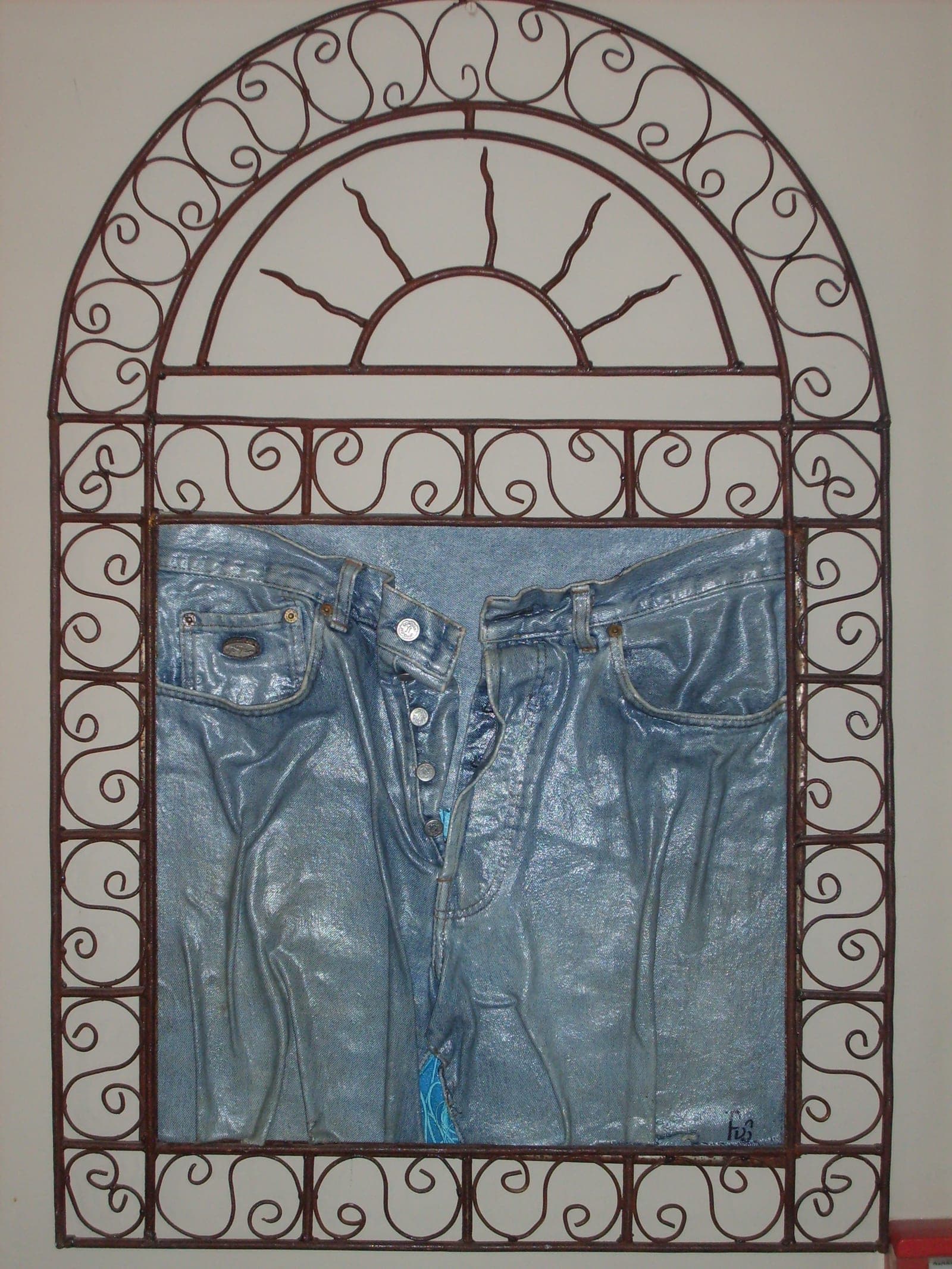 Jean's en fenêtre de fer, Toile de jean stratifiée